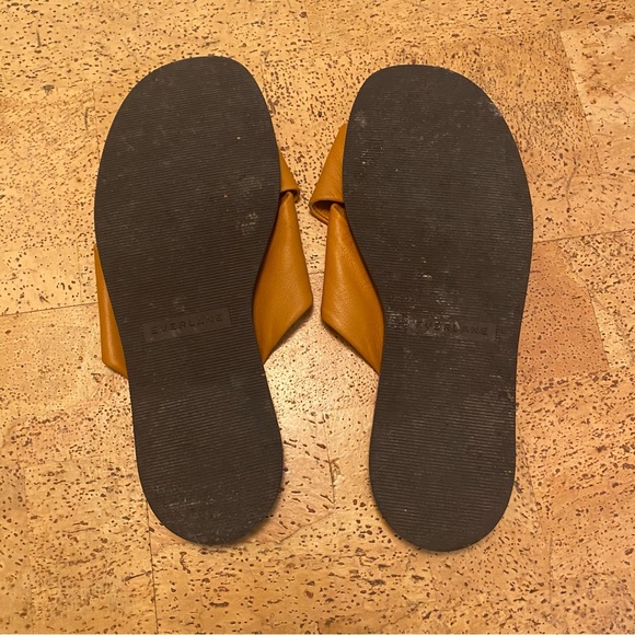 Everlane Day Crossover Sandals in Golden Brown - Picture 6 of 8